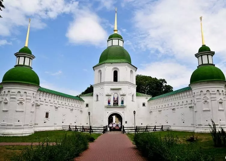 Glābējs Pārvērtēšanas klosteris, Novgorod siets