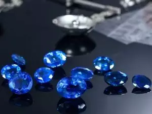 蓝宝石石头