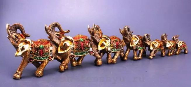 Septyni dramblys