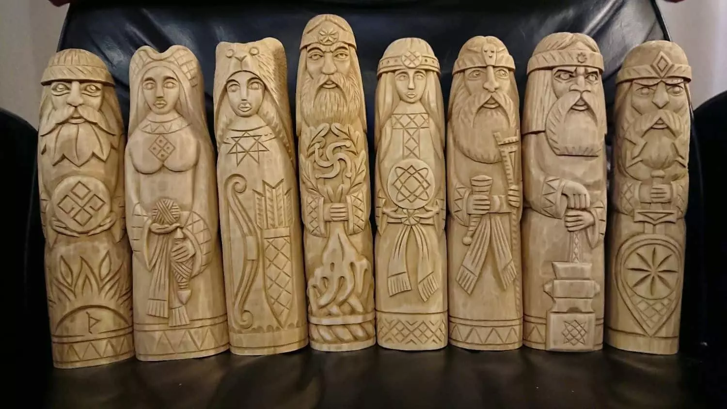 skurðgoð af Slavic Gods