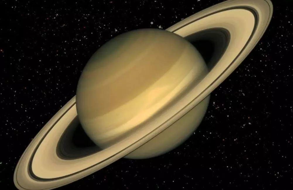 Saturn fil-7 dar fil-mara