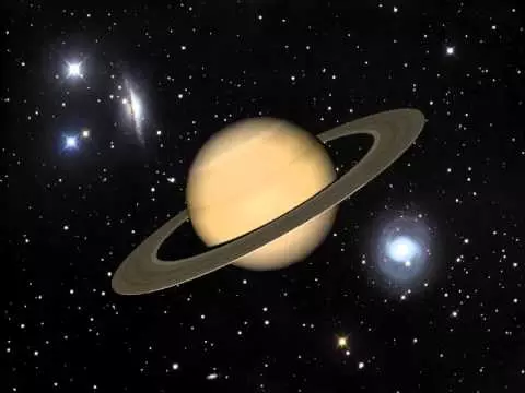 Saturn li 3 xanî