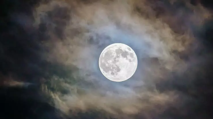 Moon Photo.
