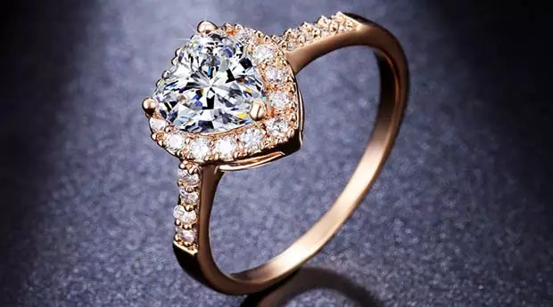 Diamond Ring Photo.