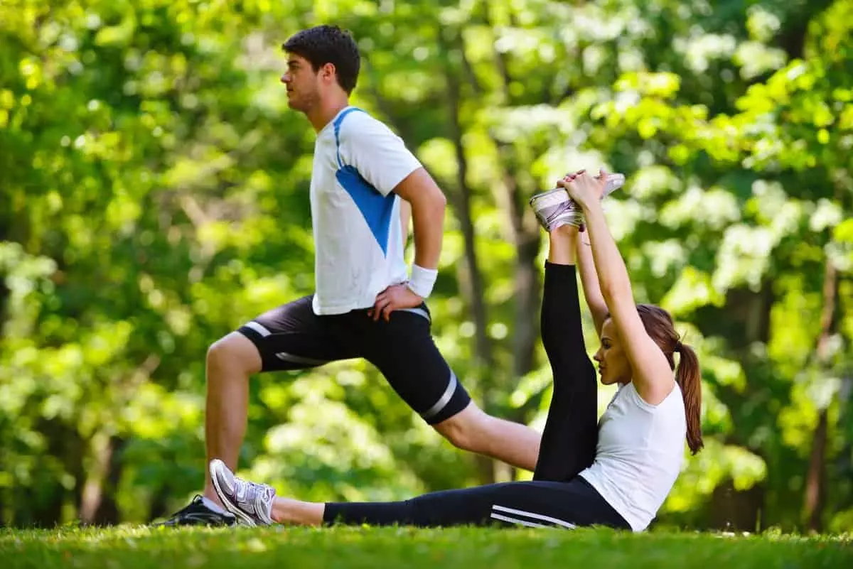 शारीरिक गतिविधि की बहुत सिफारिश की जाती है।