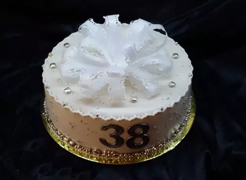 Mercury Wedding Cake