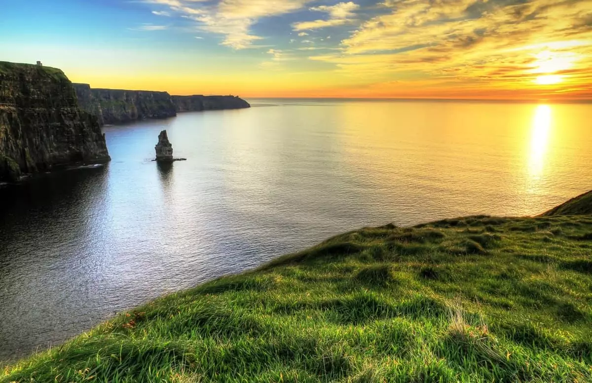 آئر لینڈ ایک حیرت انگیز خوبصورت ملک ہے