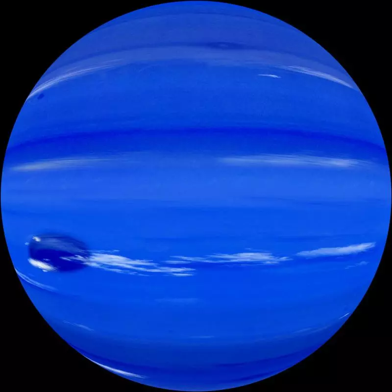 Planet Neptunus Misterius