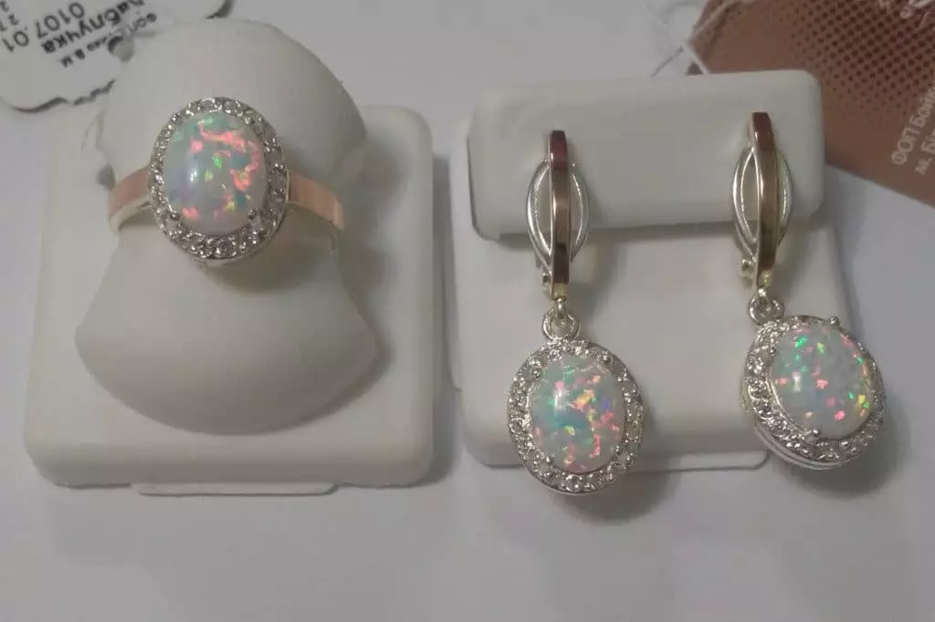 Dekorasi Opal - Hadiah yang sempurna