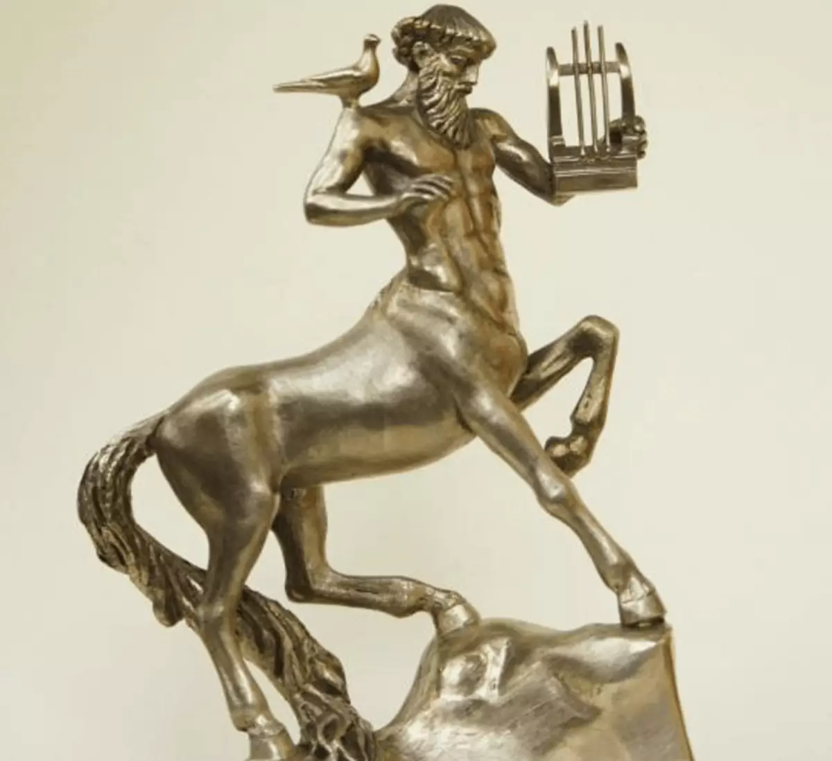 Estatueta de Centaur Hiron.