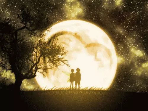 Ritual dalam bulan purnama pada cinta, wang dan pemenuhan keinginan