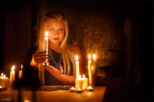 divination with candles