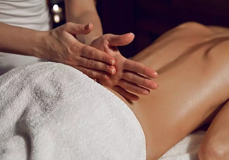 Thi hành massage được đề xuất