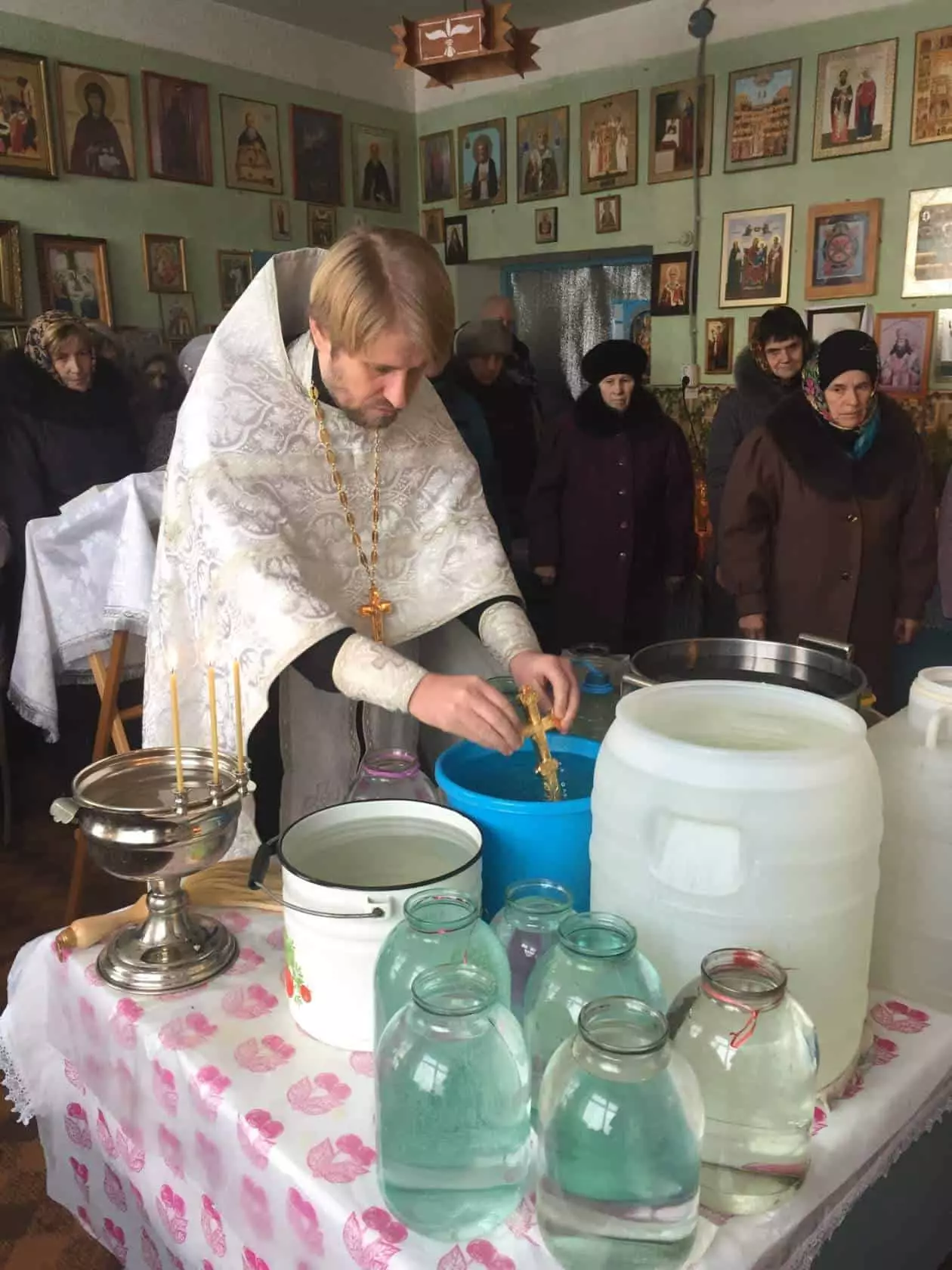Prayer for the adoption of holy water and prosphora 4724_6