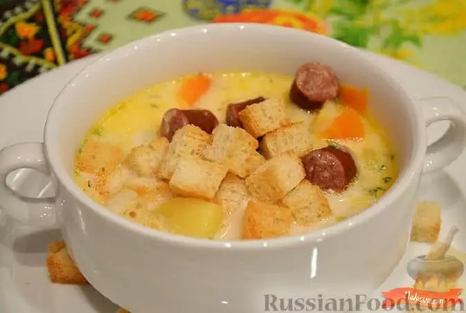 Suppe med croutons.