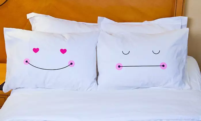 Pillows emoticons