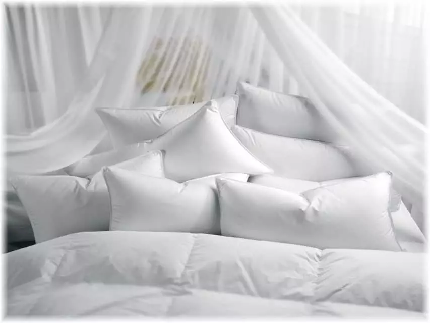 Valkoinen sänky