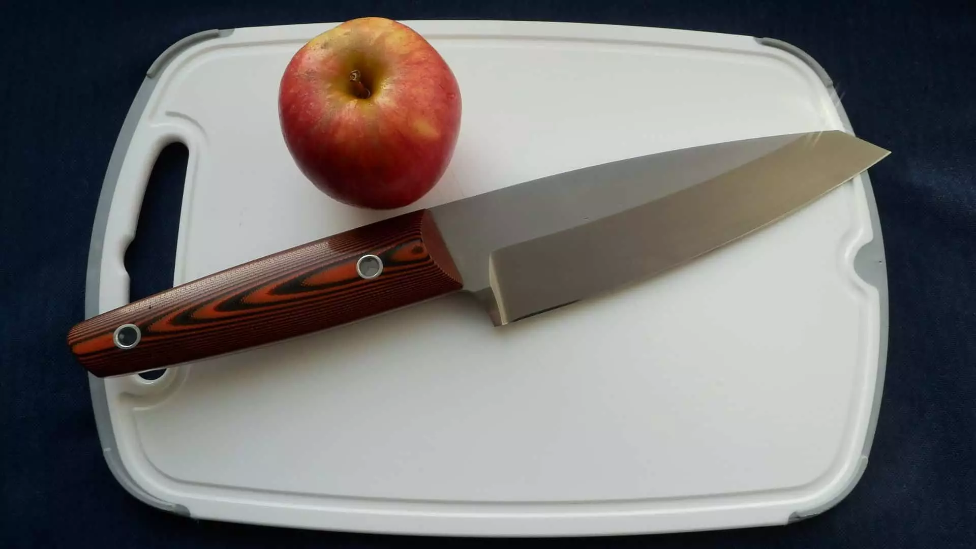 Apple e coitelo