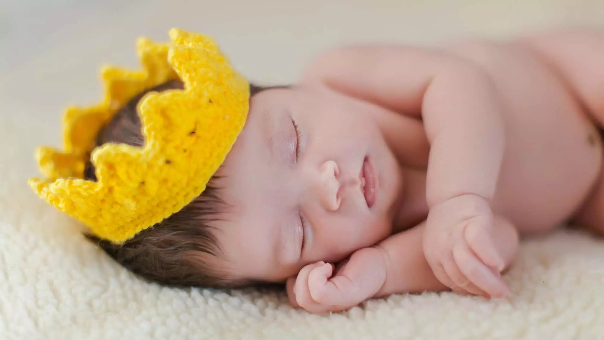 Neugeborene schlafen
