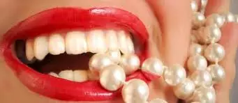 dinți albi