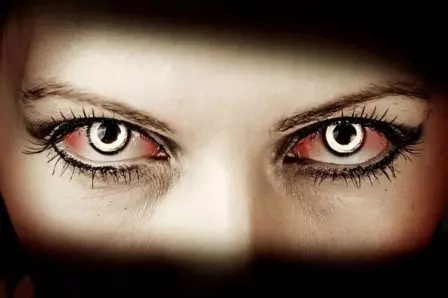 Hogyan védjük meg magad a gonosz szemtől és károktól: Tippek jóak