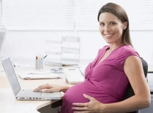 Sinais para mulheres grávidas: qual andar e o que não pode ser feito 7702_4