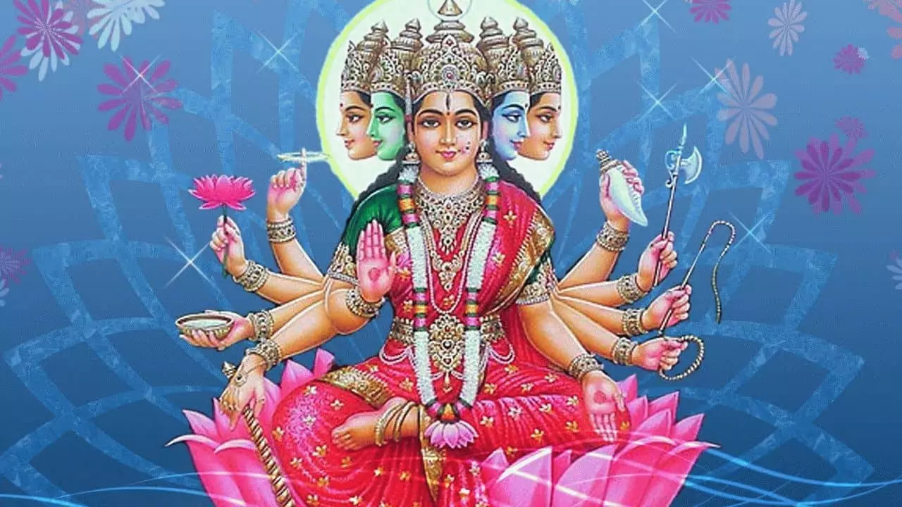 Imagen de la diosa Gajatriya
