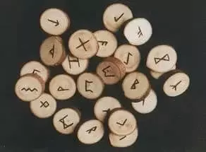 Bagaimana untuk membuat runes melakukannya sendiri